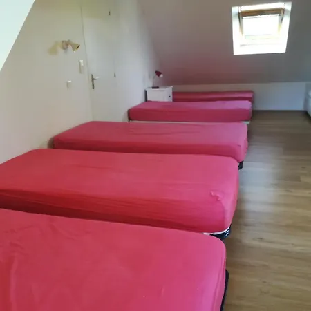 לינה וארוחת בוקר Laukiamas